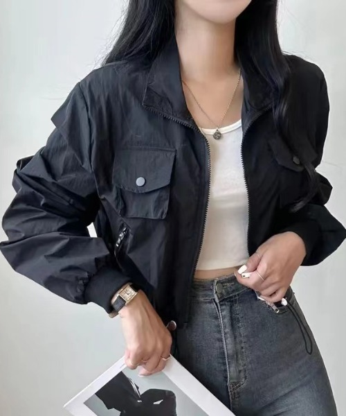 LADY LIKE(レディライク)の「クロップド丈シャカシャカブルゾン(ブルゾン・レディース・グリーン/ブラック/ホワイト・M)」の13枚目の写真