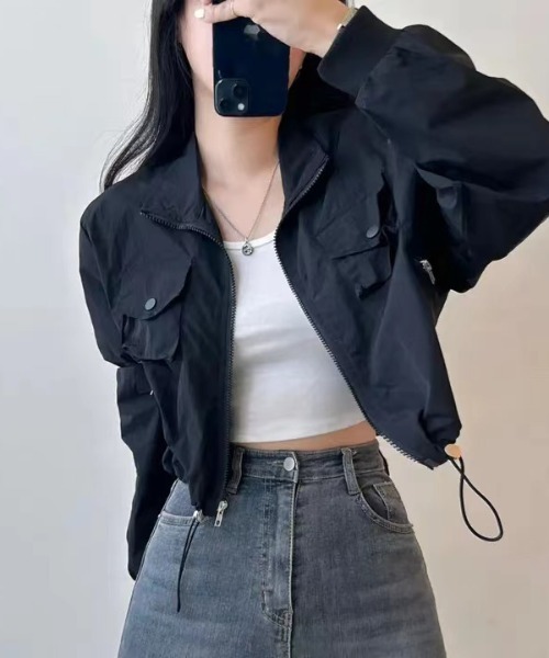 LADY LIKE(レディライク)の「クロップド丈シャカシャカブルゾン(ブルゾン・レディース・グリーン/ブラック/ホワイト・M)」の11枚目の写真
