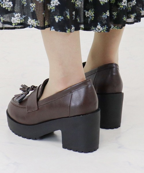 LibertyDoll(リバティードール)の「Liberty doll / 厚底 ローファー バックルベルト タッセルベルト チェーンベルト (3055)(3056)(3058)(ローファー・レディース・ブラック系2/ブラック系その他3/ブラック系その他/ダークブラウン/ブラック系その他2/ブラック系3/ダークブラウン系2/ブラック/ダークブラウン系3・LL/S/SS/M/L)」の21枚目の写真