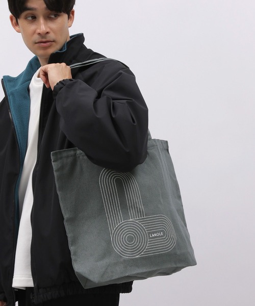 LAKOLE（ラコレ）の「プリントトートバッグ / 977715（トートバッグ・レディース・その他6/その他2/その他1/その他3/その他4/その他5/その他7/その他8・FREE）」の6枚目の写真