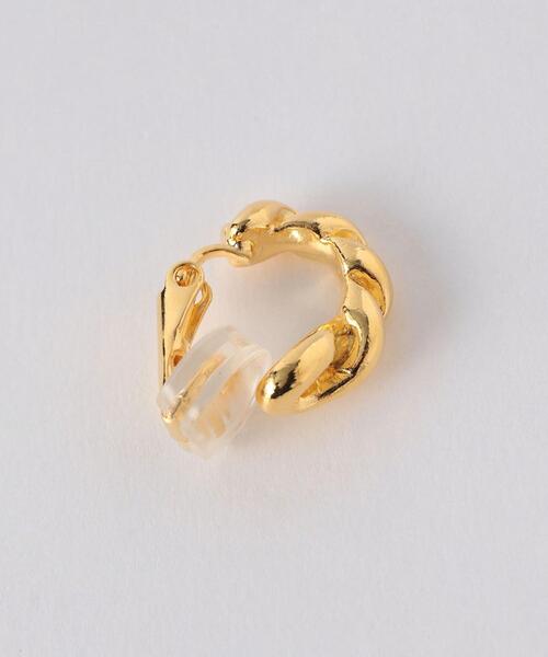 green label relaxing（グリーンレーベルリラクシング）の「ツイストライン フープ イヤリング（イヤリング・レディース・ゴールド/シルバー・FREE）」の4枚目の写真