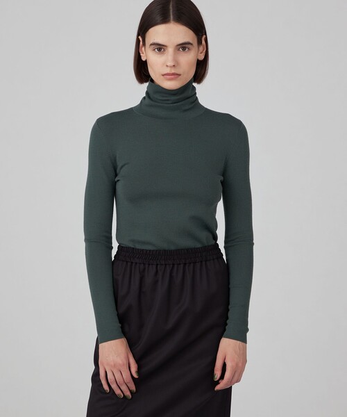 TOMORROWLAND collection（トゥモローランドコレクション）の「エクストラファインウール タートルネックプルオーバー（ニット/セーター・レディース・ブラック/グレー/グリーン/ホワイト/イエロー/バーガンディー・M/S）」の20枚目の写真