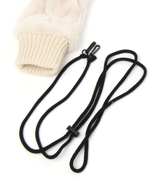 未使用タグ付き LOU ANDREA フェイクファーミトン 手袋 ストラップ付き