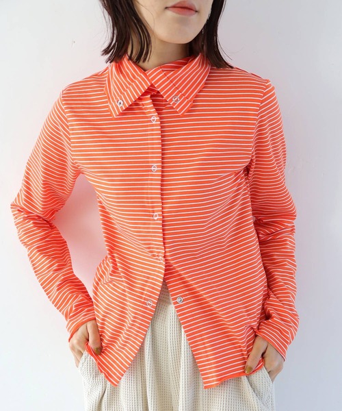 Crisp(クリスプ)の「2wayタートルボーダーTシャツ(Tシャツ/カットソー・レディース・ベージュ/オレンジ/ダークグレー・FREE)」の4枚目の写真