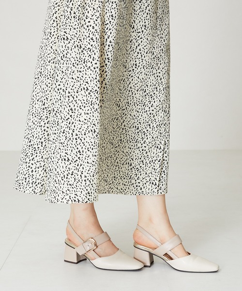 ORiental TRaffic(オリエンタルトラフィック)の「変形ヒールバックストラップパンプス 41101(パンプス・レディース・グリーン/ブラック/イエロー/ベージュ・33/34/35/36/37/38/39/40/41/42/43)」の15枚目の写真