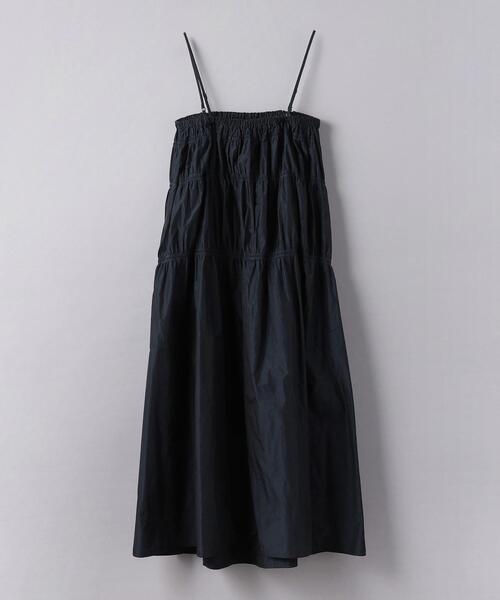 UNITED ARROWS(ユナイテッドアローズ)の「タフタ シャーリング ワンピース(ワンピース・レディース・ブラック/ネイビー・36/38)」の12枚目の写真
