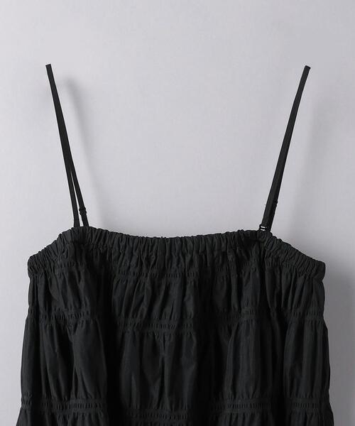 UNITED ARROWS(ユナイテッドアローズ)の「タフタ シャーリング ワンピース(ワンピース・レディース・ブラック/ネイビー・36/38)」の21枚目の写真