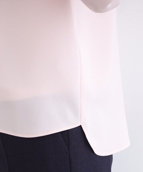 INDIVI（インディヴィ）の「◆【洗える／UVケア／トリアセテート混】ボウタイブラウス（シャツ/ブラウス・レディース・オフホワイト/ピンク/ネイビー/ナチュラル・03/19/15 /40/05/12/36/38/13）」の17枚目の写真