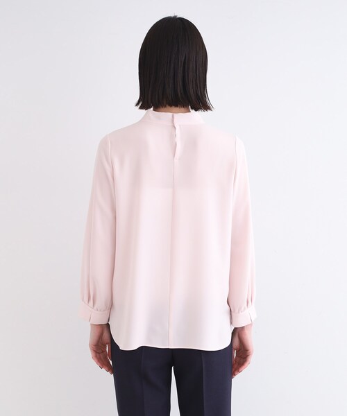 INDIVI（インディヴィ）の「◆【洗える／UVケア／トリアセテート混】ボウタイブラウス（シャツ/ブラウス・レディース・オフホワイト/ピンク/ネイビー/ナチュラル・03/19/15 /40/05/12/36/38/13）」の20枚目の写真