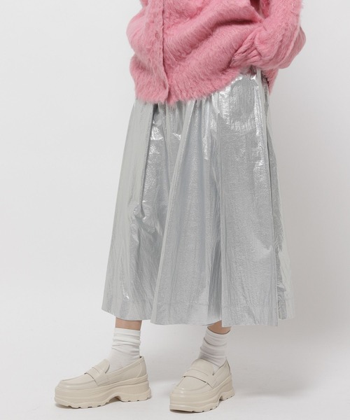 niko and...（ニコアンド）の「シャイニーフレアスカート（スカート・レディース・ライトベージュ/ライトグレー・FREE）」の11枚目の写真