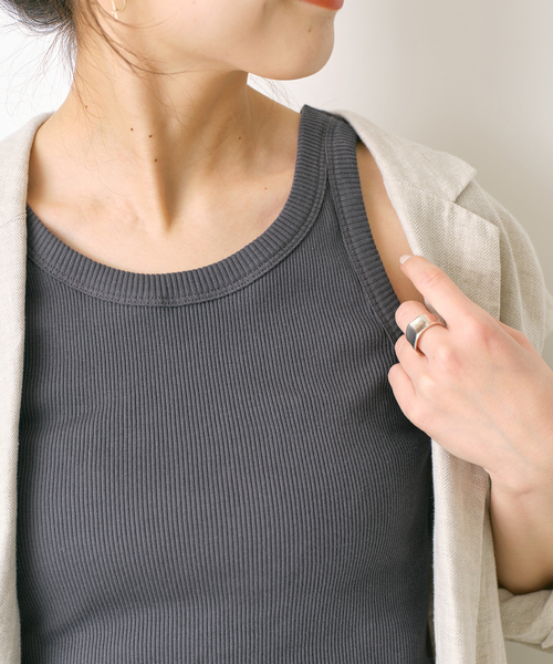 Spick & Span（スピックアンドスパン）の「≪追加≫甘撚テレコアメスリタンク（タンクトップ・レディース・ブラック/グレー/ホワイト/ベージュ・FREE）」の13枚目の写真