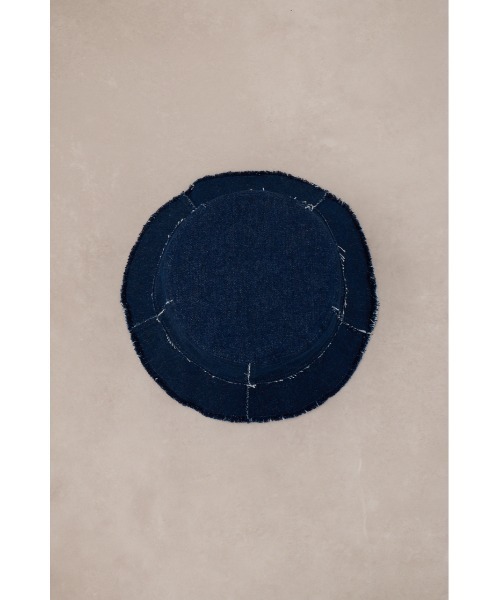 AZUL by moussy（アズールバイマウジー）の「フリンジデニムバケットハット（ハット・レディース・ブラック/ブルー・FREE）」の8枚目の写真