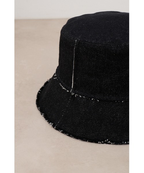 AZUL by moussy（アズールバイマウジー）の「フリンジデニムバケットハット（ハット・レディース・ブラック/ブルー・FREE）」の14枚目の写真