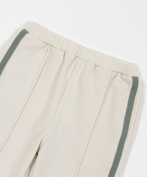 petit main(プティマイン)の「【防汚加工】ラインパンツ(その他パンツ・キッズ・オフホワイト/トップグレー/ネイビー・130cm/80cm/90cm/100cm/120cm/110cm)」の6枚目の写真