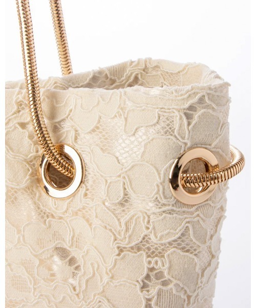 &Robu.（アンドロブ）の「レース刺繍2WAYバッグ オケージョン 結婚式 顔合わせ お呼ばれ（ショルダーバッグ・レディース・ブラック/ベージュ/ダークグリーン/ブラウン・FREE）」の8枚目の写真