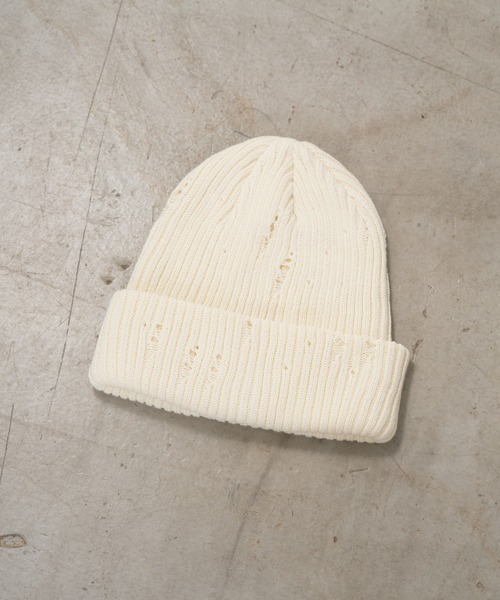 WHIMSIC（ウィムジック）の「【UNISEX】ダメージニットキャップ（ニットキャップ/ビーニー・メンズ・ホワイト/グレー/チャコールグレー・FREE）」の5枚目の写真