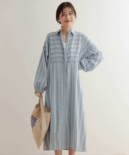 URBAN RESEARCH DOORS（アーバンリサーチドアーズ）の「カラミストライプシャツワンピース（ワンピース・レディース・ナチュラル/ブルー・MEDIUM）」の2枚目の写真