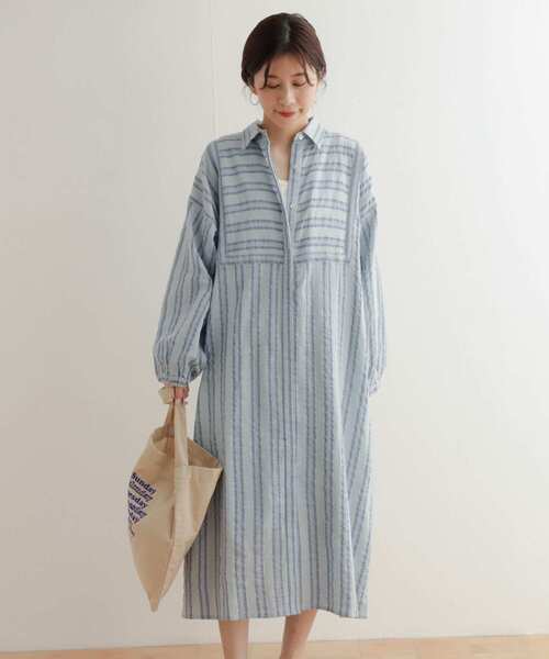 URBAN RESEARCH DOORS（アーバンリサーチドアーズ）の「カラミストライプシャツワンピース（ワンピース・レディース・ナチュラル/ブルー・MEDIUM）」の4枚目の写真