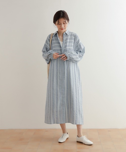 URBAN RESEARCH DOORS（アーバンリサーチドアーズ）の「カラミストライプシャツワンピース（ワンピース・レディース・ナチュラル/ブルー・MEDIUM）」の12枚目の写真