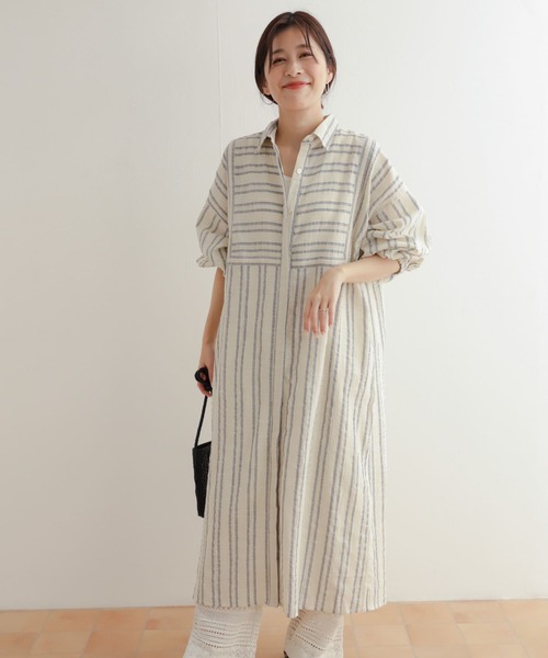 URBAN RESEARCH DOORS（アーバンリサーチドアーズ）の「カラミストライプシャツワンピース（ワンピース・レディース・ナチュラル/ブルー・MEDIUM）」の19枚目の写真