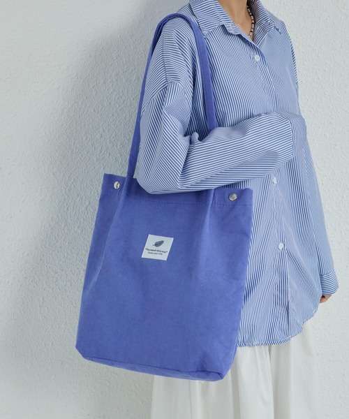LA VORAGINE（ラ ヴォラジネ）の「大容量トートバッグ A4 コーデュロイ キャンバス ロゴ（トートバッグ・レディース・K/L/M/N/その他/その他6/B/G/I/R/Y/その他4/その他7/C/D/E/F/S/T/U/V/W/その他2/その他3/その他5/A/H/J/O/Q/X/Z/P/その他1・FREE）」の8枚目の写真