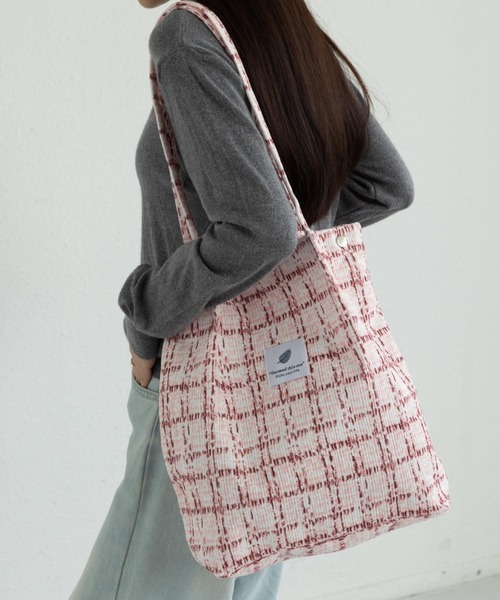 LA VORAGINE（ラ ヴォラジネ）の「大容量トートバッグ A4 コーデュロイ キャンバス ロゴ（トートバッグ・レディース・K/L/M/N/その他/その他6/B/G/I/R/Y/その他4/その他7/C/D/E/F/S/T/U/V/W/その他2/その他3/その他5/A/H/J/O/Q/X/Z/P/その他1・FREE）」の11枚目の写真