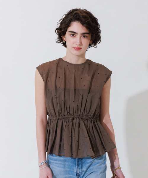 Rouge vif Anna(ルージュヴィフアンナ)の「【セットアップ対応】ドット刺繍ペプラムブラウス(シャツ/ブラウス・レディース・モカ/ブラック・フリー)」の6枚目の写真