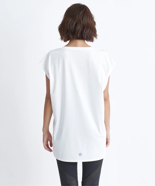 ROXY(ロキシー)の「STAY CREATIVE/ロキシー水陸両用ノースリーブTシャツ(Tシャツ/カットソー・レディース・ブラック/ピンク/ホワイト・SMALL/LARGE/MEDIUM)」の4枚目の写真