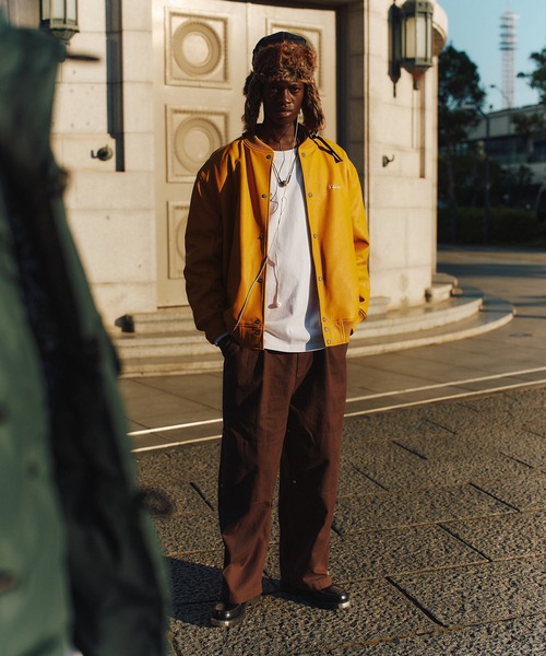 Subciety(サブサエティ)の「FAKE LEATHER STADIUM JKT(スタジャン・メンズ・ブラック/イエロー/ネイビー・X-LARGE/LARGE/MEDIUM/SMALL)」の8枚目の写真