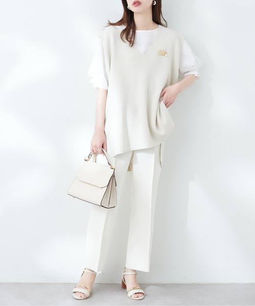 natural couture（ナチュラルクチュール）の「Vネックベスト（ベスト・レディース・オフホワイト/カーキ/ブルー/スミクロ・FREE）」の9枚目の写真