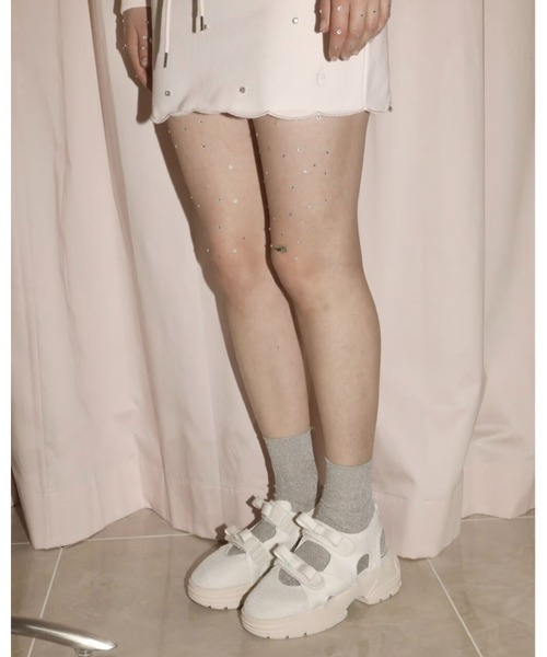 epine(エピヌ)の「double ribbon sneaker sandal(サンダル・レディース・ホワイト/ブラック・23/23.5/24/24.5)」の11枚目の写真