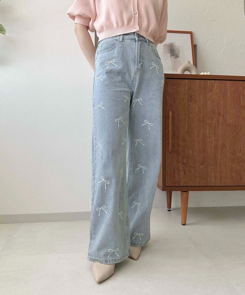 apres jour clair（アプレジュールクレア）の「【apres jour clair】リボンデニムパンツ【ZOZOTOWN限定アイテム】（デニムパンツ・レディース・ライトブルー/インディゴブルー・LARGE/MEDIUM/SMALL）」の8枚目の写真