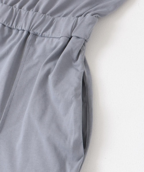 ITEMS URBANRESEARCH（アイテムズ アーバンリサーチ）の「ウエストギャザーワンピース（ワンピース・レディース・ブルー/グレー系その他/ブラウン・FREE）」の12枚目の写真