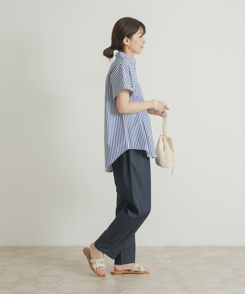 URBAN RESEARCH DOORS（アーバンリサーチドアーズ）の「ライトデニムタックイージーパンツ（デニムパンツ・レディース・ブラック/インディゴブルー・MEDIUM）」の14枚目の写真