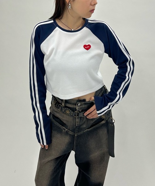 WHO'S WHO gallery（フーズフーギャラリー）の「＊2024AW 新色登場＊【SLOPPY/スロッピー】ハートライントップス（Tシャツ/カットソー・レディース・ブルー系その他/レッド系その他/レッド/グレー/ブラック系その他/ネイビー/カーキ/ブラック/オフホワイト・FREE）」の8枚目の写真