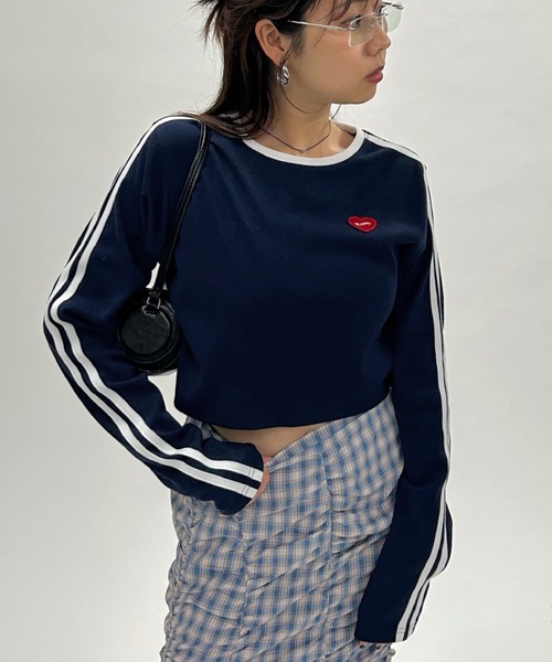 WHO'S WHO gallery（フーズフーギャラリー）の「＊2024AW 新色登場＊【SLOPPY/スロッピー】ハートライントップス（Tシャツ/カットソー・レディース・ブルー系その他/レッド系その他/レッド/グレー/ブラック系その他/ネイビー/カーキ/ブラック/オフホワイト・FREE）」の7枚目の写真