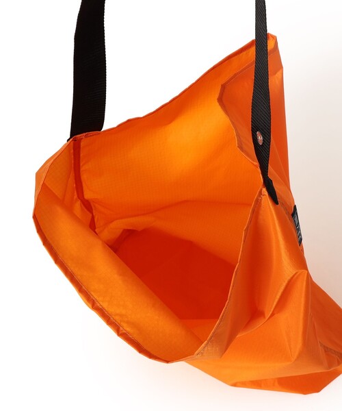 JULY NINE(ジュライナイン)の「JULY NINE / 別注 SUSHI SACK LARGE(ショルダーバッグ・メンズ・ベージュ/オレンジ/ブラック・ONE SIZE)」の11枚目の写真