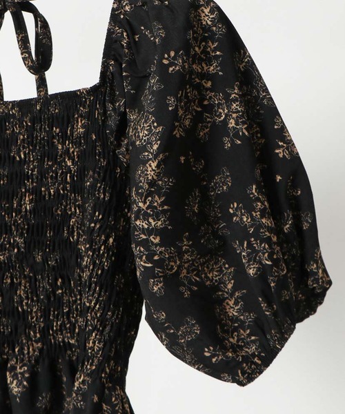 GORGE(ゴージ)の「《ボタニカル柄×シャーリング》レディース 半袖ブラウス フェミニン ガーリー 春夏秋(シャツ/ブラウス・レディース・アイボリー/ブラック/ブラウン・F)」の10枚目の写真