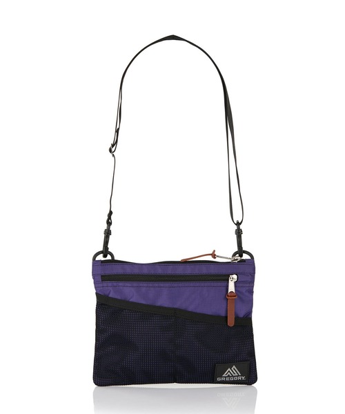 GREGORY（グレゴリー）の「クラシックサコッシュM CLASSIC SACOCHE M ウルトラバイオレット（ショルダーバッグ・メンズ・バイオレット・ONE SIZE）」の4枚目の写真