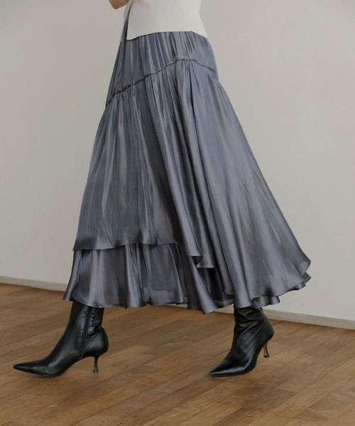 MIELI INVARIANT（ミエリインヴァリアント）の「Aurora Tiered Skirt（スカート・レディース・アイボリー/ブルーグレー/ライトピンク/ブラウン・FREE）」の7枚目の写真