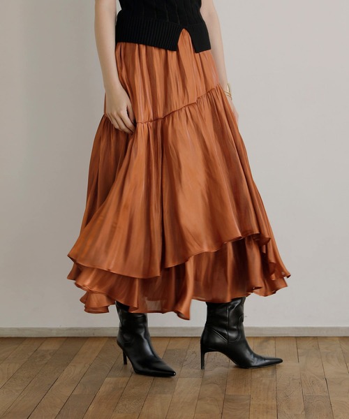 MIELI INVARIANT（ミエリインヴァリアント）の「Aurora Tiered Skirt（スカート・レディース・アイボリー/ブルーグレー/ライトピンク/ブラウン・FREE）」の14枚目の写真