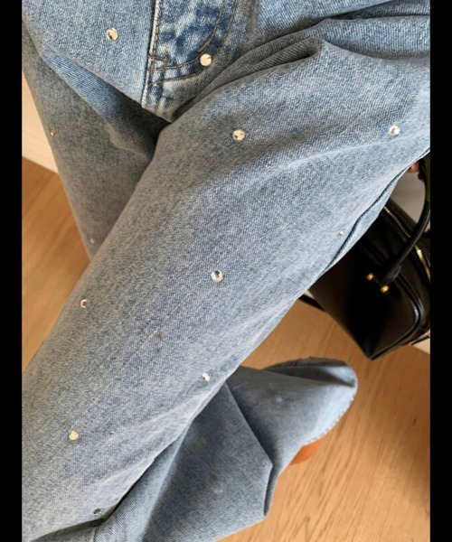 VICKY(ビッキー)の「【韓国で大人気】ラインストーンデニムパンツ≪洗濯機で洗える≫(デニムパンツ・レディース・ブルー・M/S)」の4枚目の写真