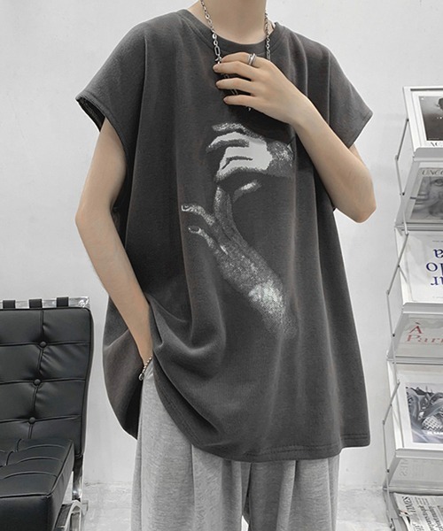 NOWLE（ノウル）の「【NOWLE】ルーズシルエット フロントロゴ ノースリーブ Tシャツ（タンクトップ・メンズ・ブラック/ホワイト/チャコールグレー・LARGE/MEDIUM）」の17枚目の写真