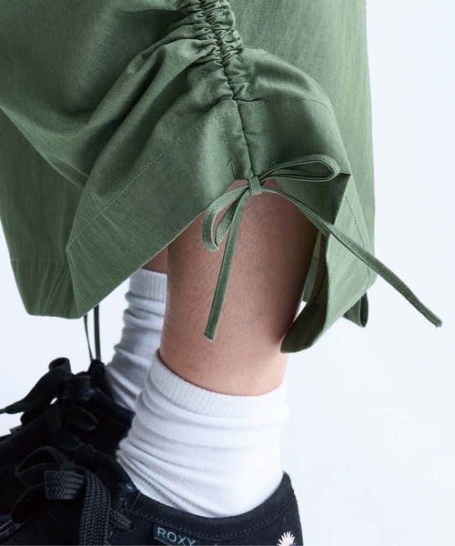 ROXY（ロキシー）の「THE CHEMISTRY OF LIF/ロキシードローコード付きスカート（スカート・レディース・ベージュ/カーキ/ブラック・MEDIUM/LARGE/SMALL）」の16枚目の写真