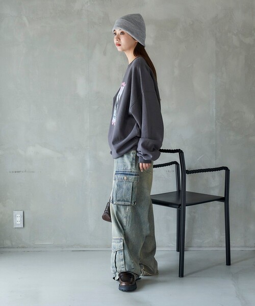 PUBLUX(パブリュクス)の「Bohemian Chop/ボヘミアンチョップ スリーキャット プリントスウェット 限定展開(スウェット・レディース・ネイビー/アッシュグレー/チャコールグレー・L/M/S)」の9枚目の写真