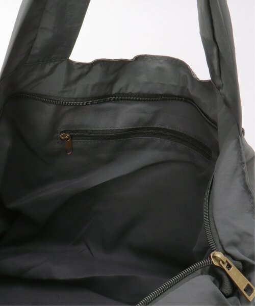 LBC(エルビーシー)の「撥水ワッシャーキャリーオンボストンバッグ(ボストンバッグ・レディース・チャコール/ベージュ/グリーン/モカ・FREE)」の17枚目の写真