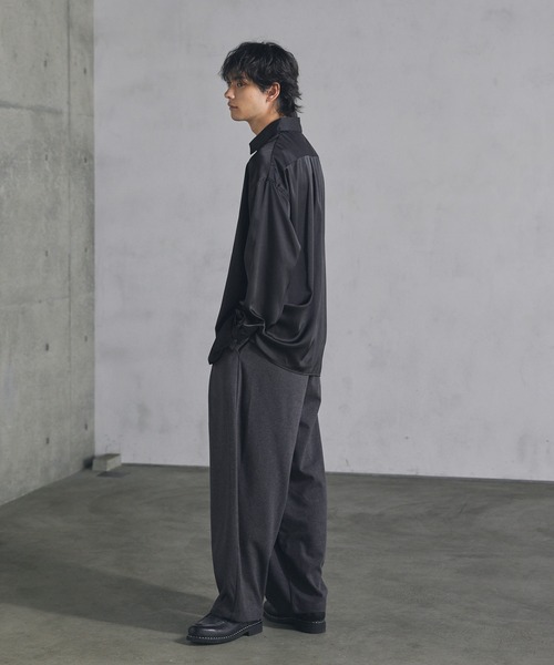 ルーズシルエットサテンレギュラーシャツ（シャツ/ブラウス）｜CTHY（シティ）