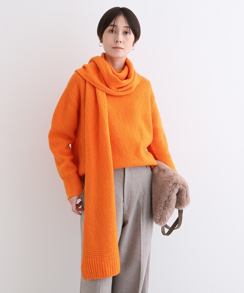 INDIVI（インディヴィ）の「◆【ウール混／ブークレ】ループヤーン ニットマフラー（ストール/ショール・レディース・ブラウン系その他/オフホワイト/ライトオレンジ系・00）」の6枚目の写真