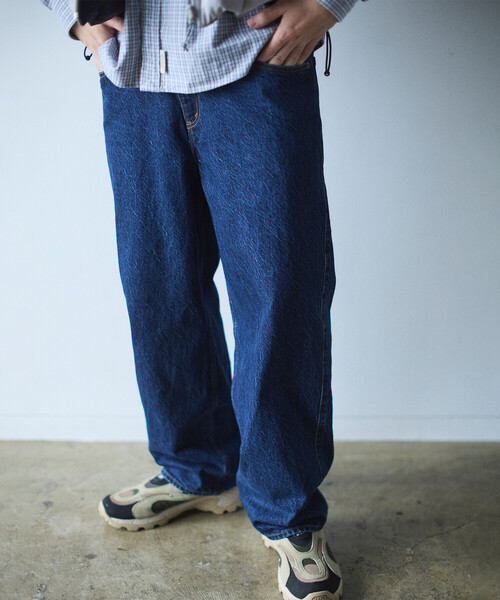 SEDAN ALL-PURPOSE（セダンオールパーパス）の「SEDAN ALL-PURPOSE | クラシックフィットデニム MEN（デニムパンツ・メンズ・ブラック/インディゴブルー・L/XL/M）」の9枚目の写真