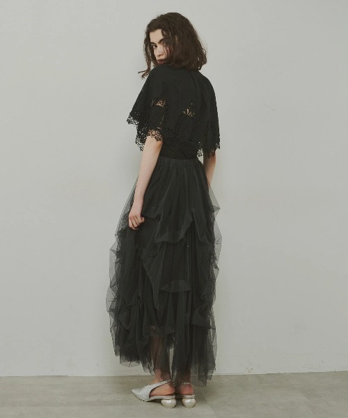 LA BELLE ETUDE（ラベルエチュード）の「モチーフレースケープカラー